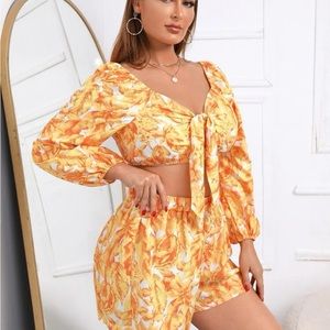 Plus Tropical Print Knot Front Crop Top & Shorts